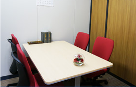 ご予約の日時にご来所ください